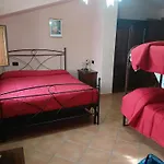 مزرعة للإقامة Borgo Degli Ulivi *