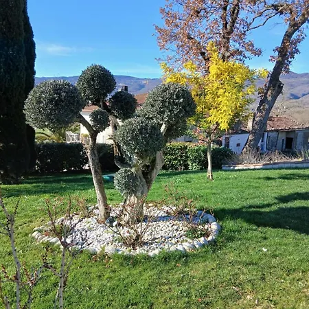 Borgo Degli Ulivi *